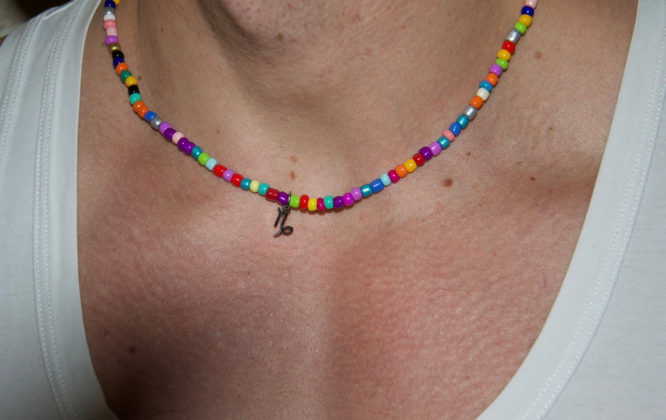 signe CAPRICORNE collier Astro / LA VERSA Paris