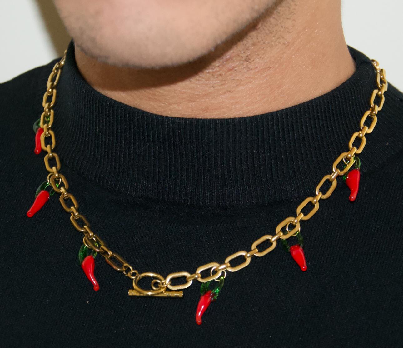PEPPER POWER - Collier piment & fermoir avant