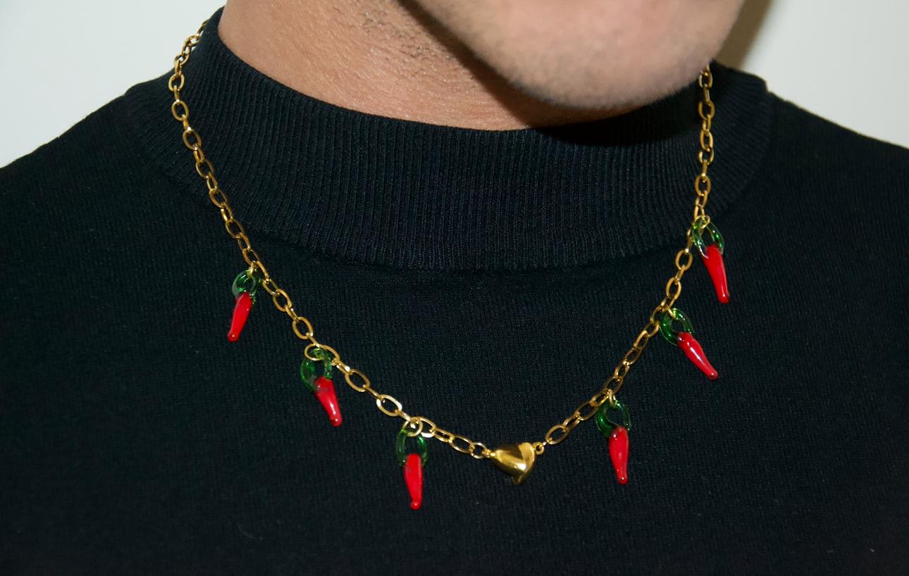 Pepper Power – Collier Piment & Fermoir Cœur